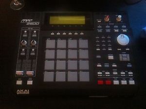 Akai MPC 2500, smoke free studio. hardly used.