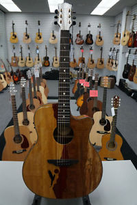 Luna Vista Series Acoustic Guitar - Vista Eagle