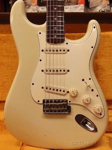 Fender Custom Shop 1960 Stratocaster Relic - Olympic White Electric Guitar