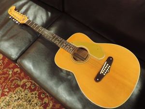 Fender      VILLAGER  12 strings   from Japan