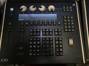 ETC ION 1000  W/ 2x20 FADER WING
