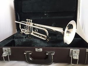 YAMAHA YTR 6320S Trumpet Bb Professional Model  W/ Mouthpiece & Hard Case