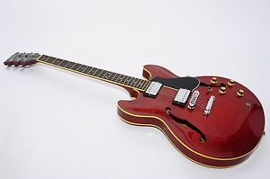 YAMAHA SA 700 Semi Acoustic Guitar RefNo 227