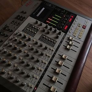 AKAI MG614 Rare Cassette tape 4-Track Recorder/6 Channel mixer. Vintage. MPC 60