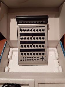 Mackie c4 pro controller - international shipping
