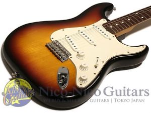 Fender 2002 American Vintage '62 Stratocaster Thin Laquer Electric  Guitar