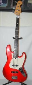 2001 FENDER RIGHT HANDED AMERICAN JAZZ BASS RED ~SS2~