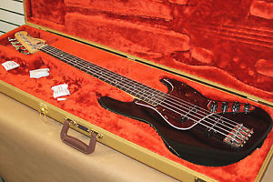 -FENDER DeLUXE SERIES JAZZ BASS GUITAR 5 STRINGS NOISELESS V MIM 116968-1