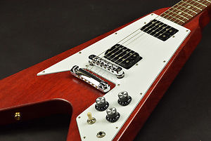 Gibson Made in USA / Flying V Faded Worn Cherry 2010 E-Guitar Free Shipping