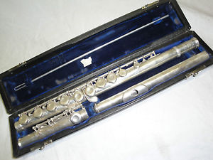 WILLIAM S. HAYNES HANDMADE FLUTE DRAWN TONE HOLES PLATEAU MODEL OFFSET G -1966