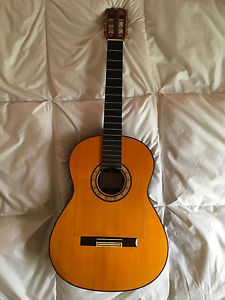 1993 Hermanos Conde Media Luna negra flamenco guitar