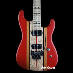 Luxxtone Guitars El Machete 22 ser#203 in Vintage Surfboard Red