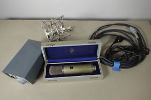 top Kondensator Mikrofon Neumann Gefell UM57 &  Netzteil & Spinne  einsatzbereit