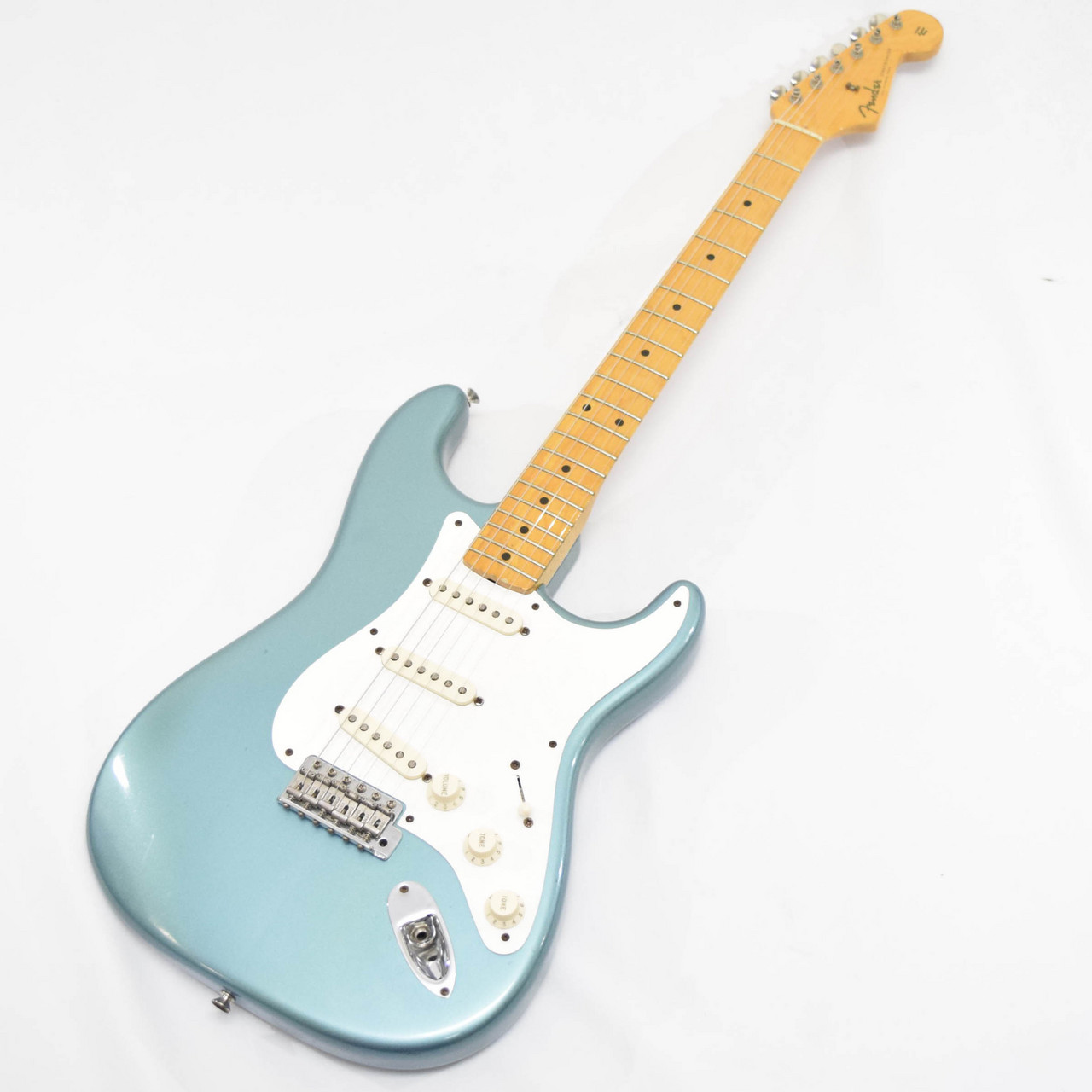 Fender American Vintage series 57 Stratocaster Lake Placid Blue Electric guitar