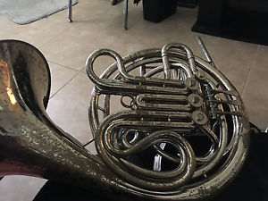 CONN 8D 1989 NICKEL SILVER FIXED Bell DOUBLE FRENCH HORN ELKHART