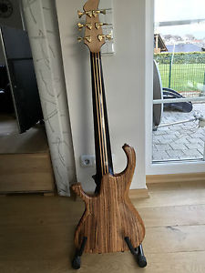 Bassculture BC 6F Custom Frettless Bassgitarre