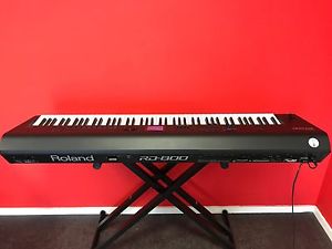Roland RD800 stagepiano