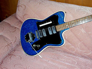 VINTAGE Bizzare 4 PICKUP TONEMASTER 40-V BY IMPERIAL MADE BY CRUCIANELLI W/ case