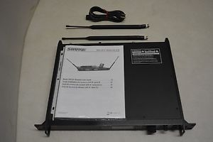 Shure UR4S Wireless Microphone Mic Receiver Audio Reference Companding UHF-R