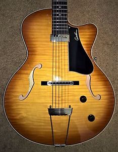 Godin 5th Avenue Jazz