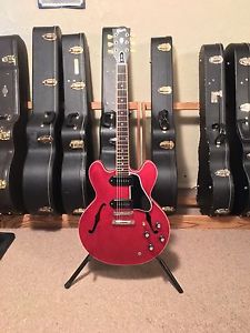 2014 Gibson  ES 335 Dot Satin Cherry Finish with Lollar  P 90 P/UPS