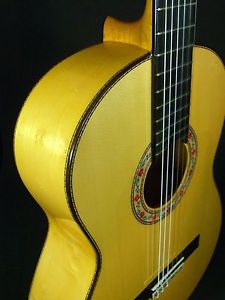 SPECIAL FLAMENCO SPANISH GUITAR.JUAN MONTES SOLE MODEL SOLID BIRD'S EYE CYPRESS
