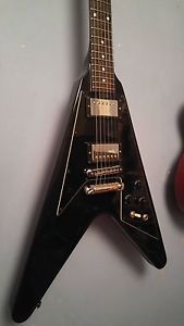 GIBSON FLYING V NOIRE VERNIE
