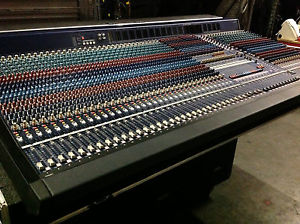 YAMAHA PM5000 - 48 ch. MIXING CONSOLE  New