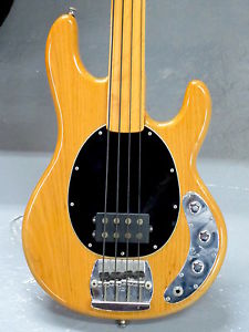 1977 MUSICMAN Stingray “Fretless” Bass perhaps the rarest Stingray ever made !
