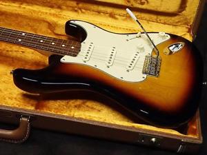 Fender USA American Vntage 62 Stratocaste w/HardCase From Japan F/S Used #G144