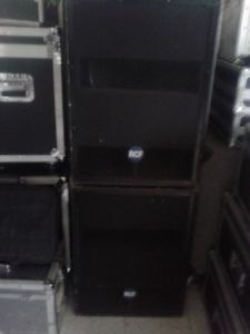 rcf 4 pro 8002 impianto audio fbt mackie montarbo cdj shure