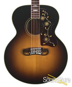 Gibson SJ-200 True Vintage Sunburst Acoustic Guitar - Used