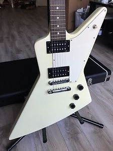 Gibson Explorer - White  (DSXRCWCH-1)