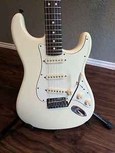 Fender Jeff Beck Stratocaster w/ case MINT-used strat, electric guitar for sale