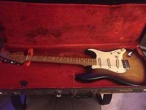 1975 Fender Stratocaster hardtail sunburst