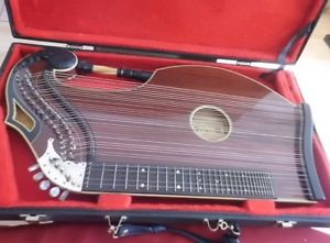 Zither Harfenzither Walter E. Sandner Modell H1 , sehr gut erhalten