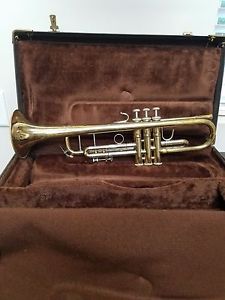 Bach Strad Trumpet.  Model 37, serial # 357574.  Chem cleaned, plays great!