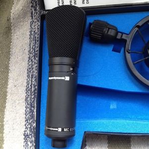Beyerdynamic MC 834