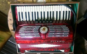 Titano Organette Accordian