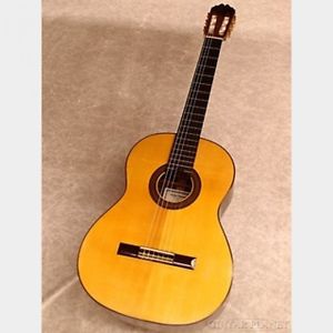 Teruaki Nakagoe C-30 guitar FROM JAPAN/512