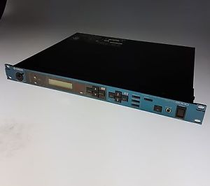 YAMAHA SPX2000: Multi-Effect Processor