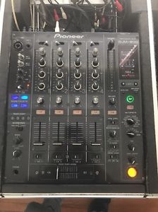 Pioneer DJM800 Mixer