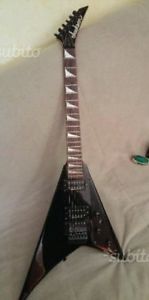 Chitarra elettrica Jackson rr1 + custodia rigida (made in japan)