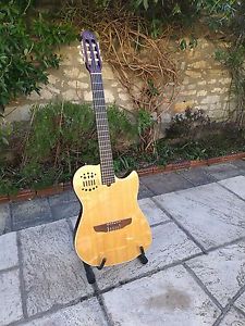 GODIN MULTIAC NYLON SA GRAND CONCERT CLASSICAL ELECTRO ACOUSTIC