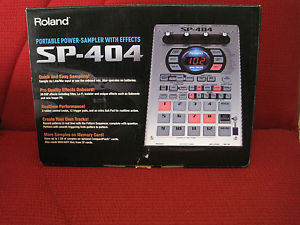 ROLAND SP 404 COMPLETE WITH BOX, MANUALS + 1GB COMPACT FLASH CARD