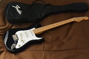 FENDER JAPAN SHORT SCALE 610MM / 24 IN. STRATOCASTER MADE IN JAPAN SUPER RARE