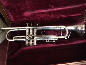 1947 NEW YORK  BACH STRADIVARIUS SILVER TRUMPET