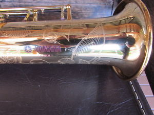 YAMAHA YSS-62R SOPRANO Saxophone...PURPLE-LOGO.....BEST BENT SOP EVER MADE.....!