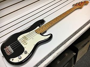 1982 FENDER USA Precision BASS Guitar w/ OHSC Electric P-BASS