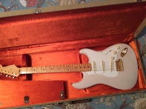 Fender 50th Anniversary Stratocaster USA 57 reissue Mary Kaye